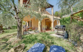 Nice Home In Diano Calderina With Kitchenette